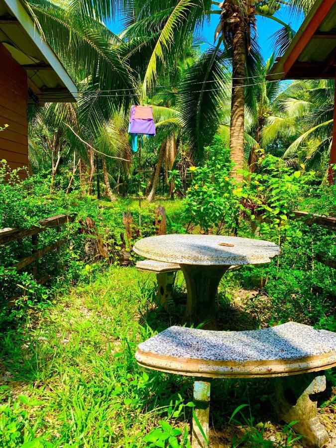 Lantacoconutgardenbungalow Apartment เกาะลันตา ภายนอก รูปภาพ