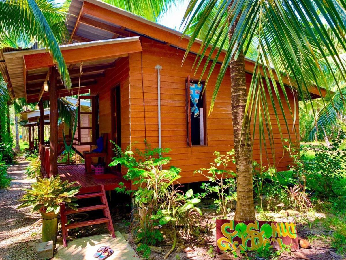 Lantacoconutgardenbungalow Apartment เกาะลันตา ภายนอก รูปภาพ