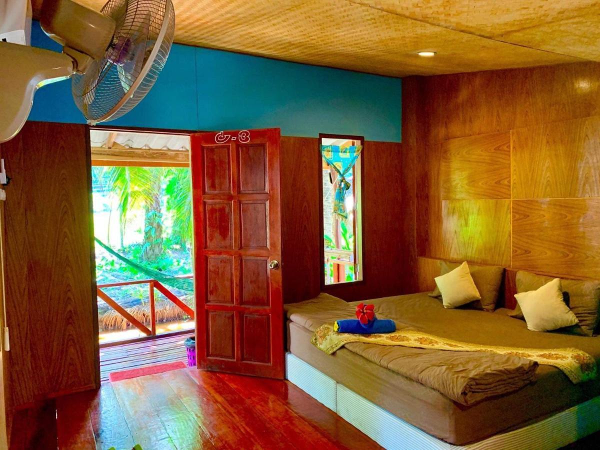 Lantacoconutgardenbungalow Apartment เกาะลันตา ภายนอก รูปภาพ